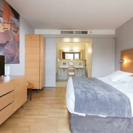 Le Kempferhof Golf Et Chateau-hotel Plobsheim