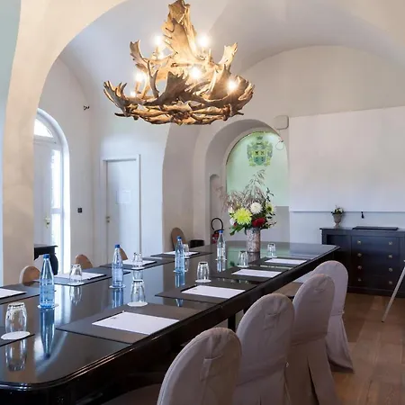 Le Kempferhof Golf Et Chateau-hotel Plobsheim
