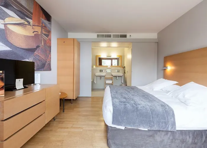 Le Kempferhof Golf Et Chateau-hotel Plobsheim